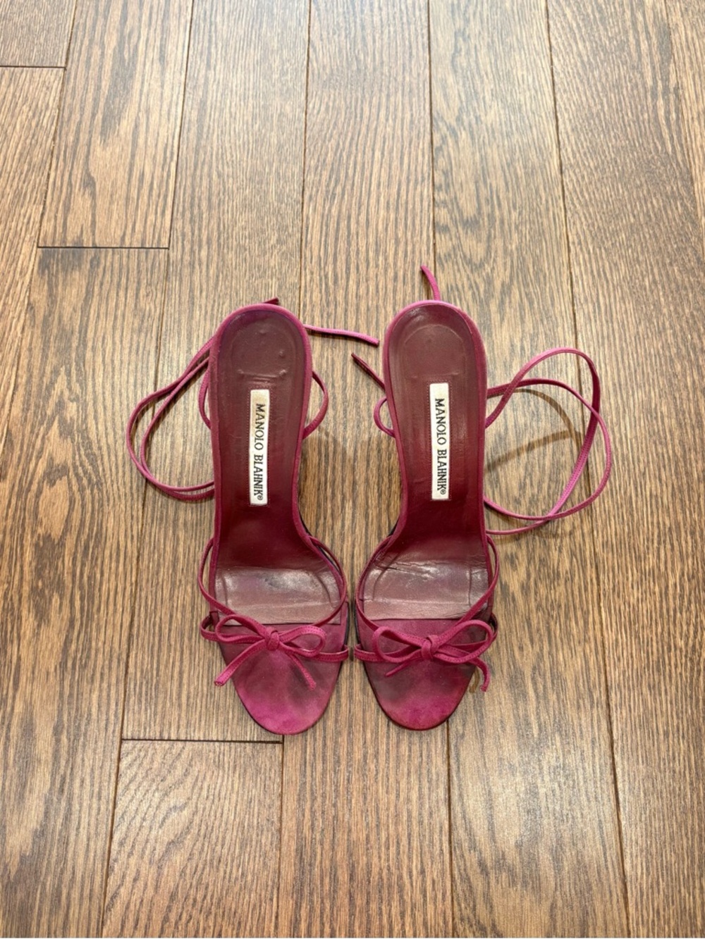 Authentic Manolo Blahnik heels - Picture 3 of 9